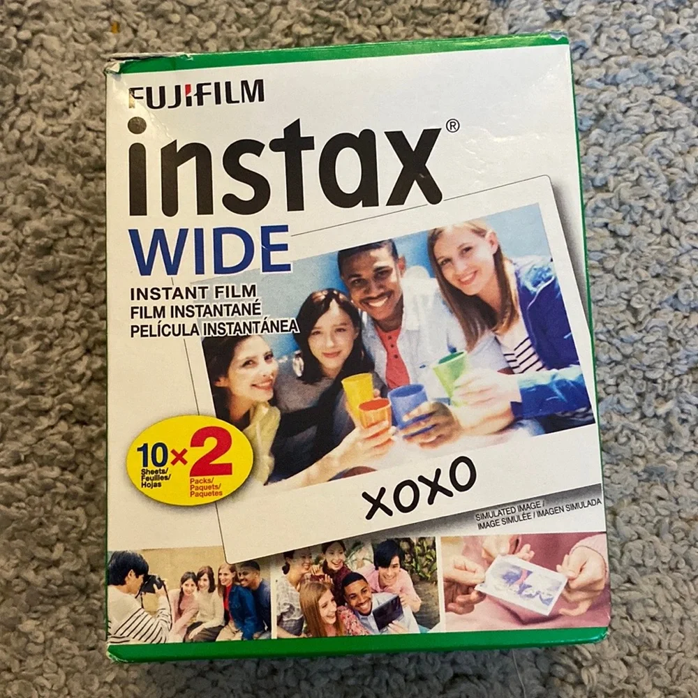 FUJI FILM INSTAX WIDE INSTANT FILM